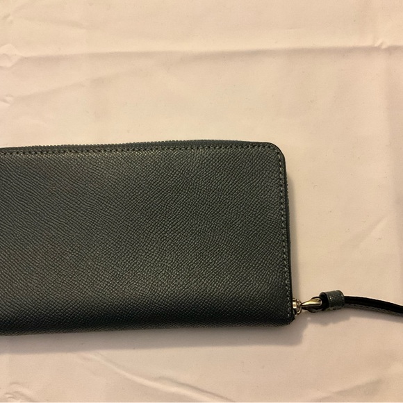 Coach Wristlet - Green - Picture 2 of 8